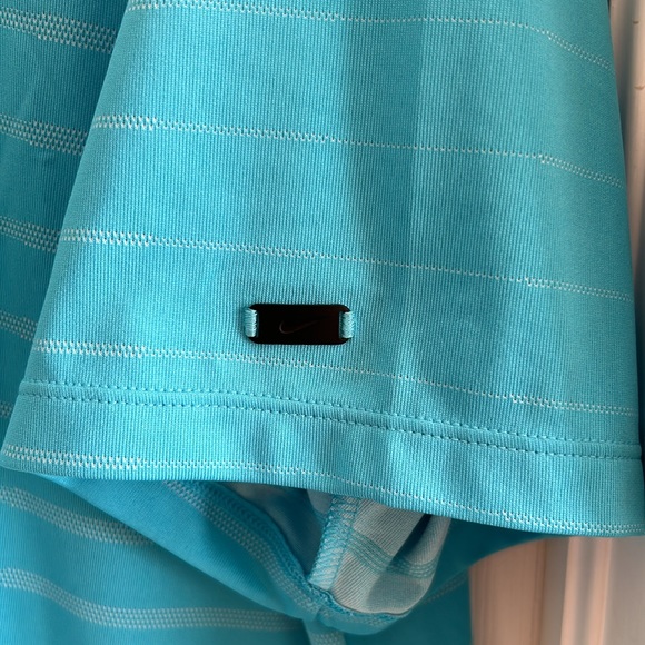 Nike Tiger Woods golf polo - Picture 3 of 4